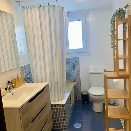 Lejlighed Amplio 3 Cerca De La Playa Con Garaje